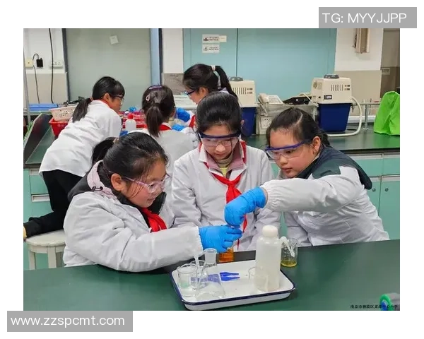 张芳的网球人生深度对话探索她的奋斗与梦想之路